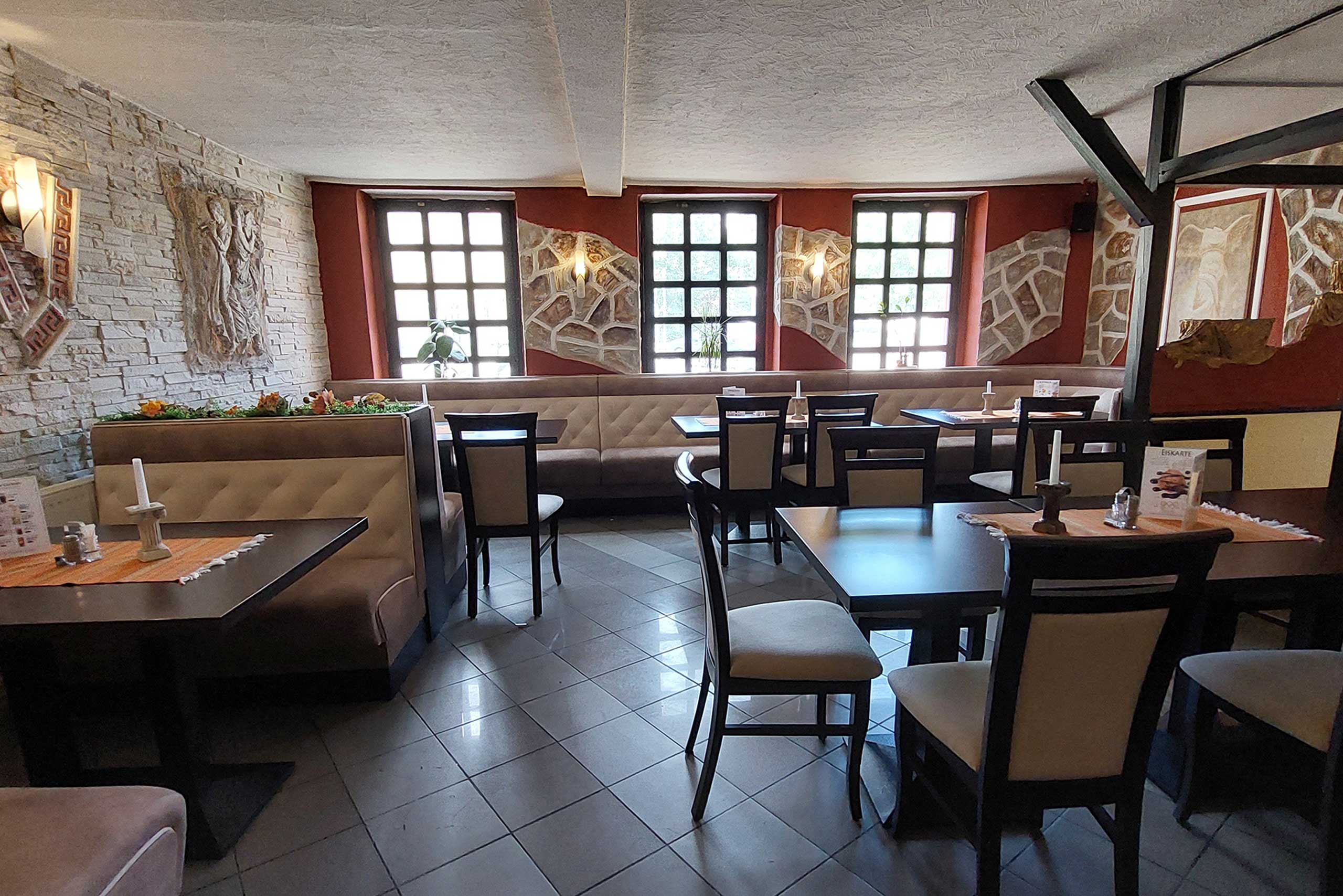 Restautant-Olympia-Friedland-beste-grill-fleisch-rind-gyros-lecker-super-preiswertiges-essen-grieche