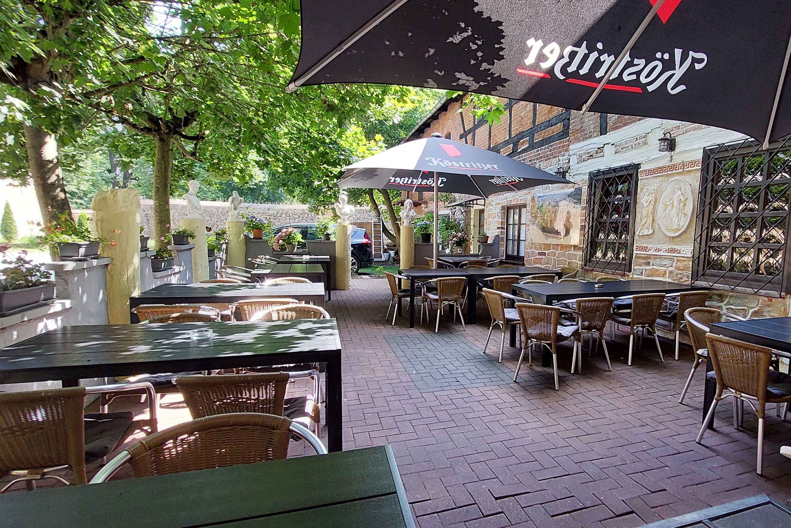 Restautant-Olympia-Friedland-biergarten-wein-bier-trinken