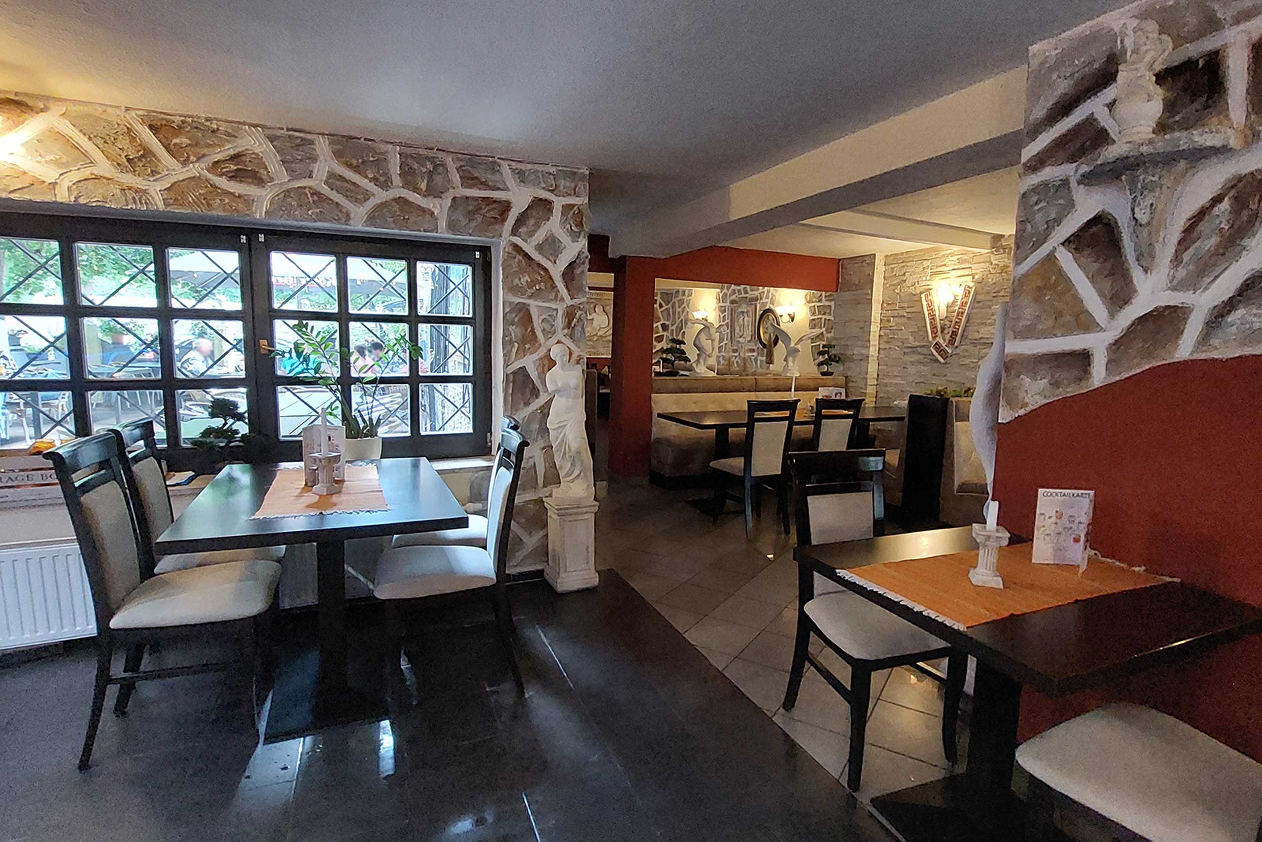 Restautant-Olympia-Friedland-ouzo-retsina-gyros-souvlaki-bifteki-guenstig-essen-mittagstisch-griechisch